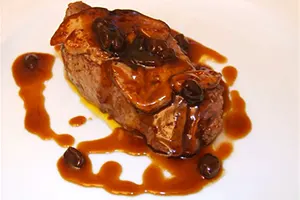 solomillo al foie con reduccion de Pedro Ximenez